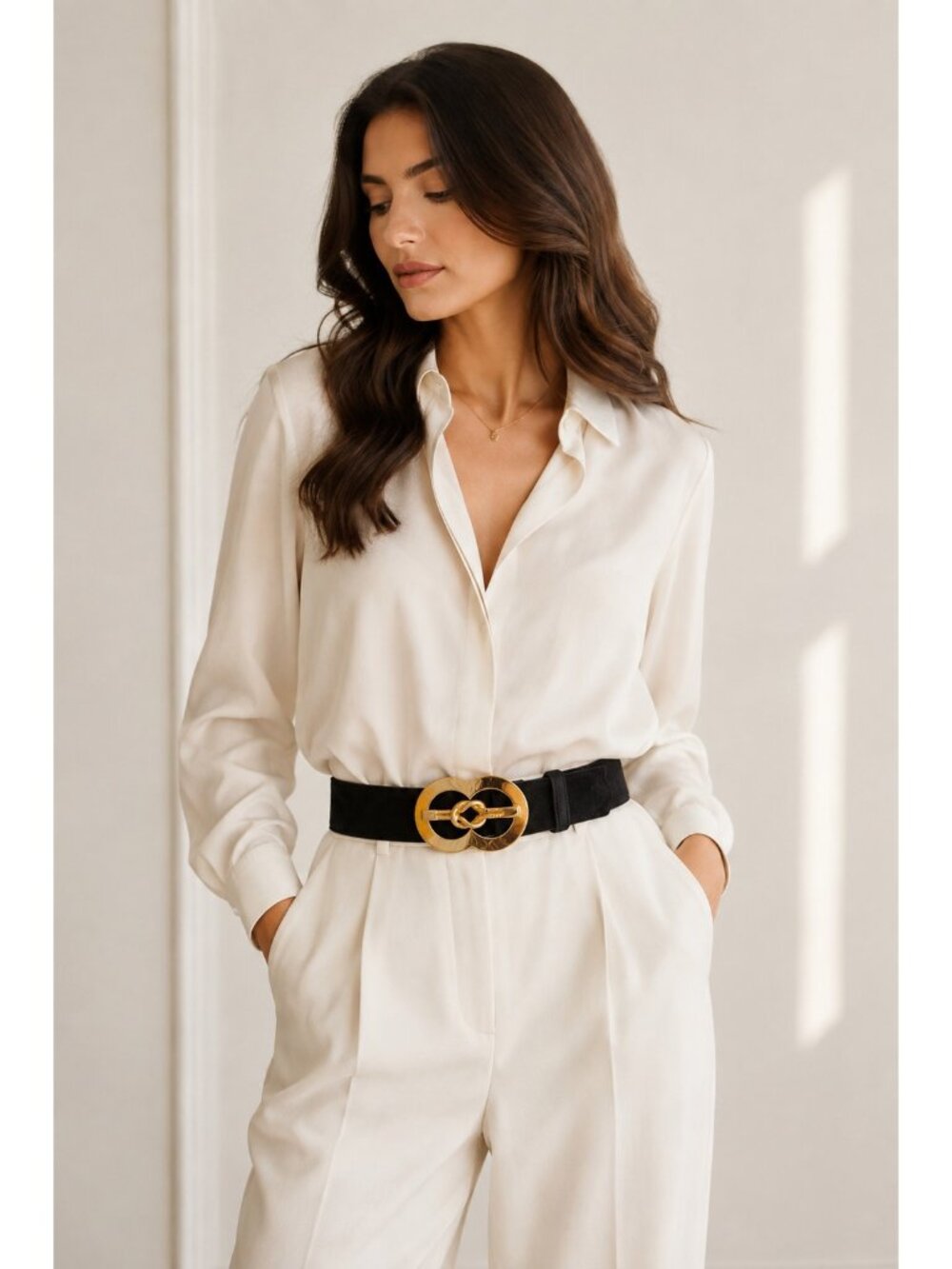 Lord & Taylor Black Suede Genuine Leather Gold Statement Belt Size L Made Italy